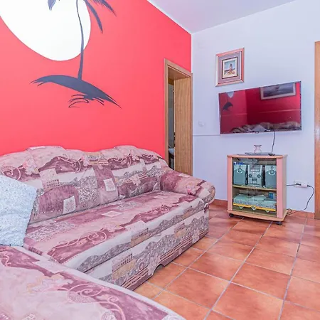 Apartment Beautiful In With Kitchen Srima